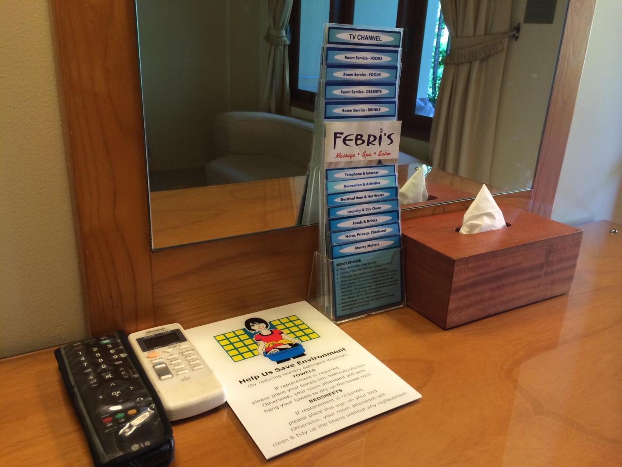 Febri's & Hotel