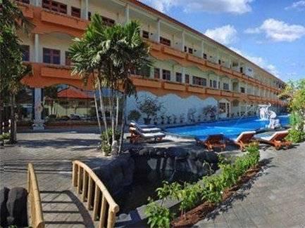 Febri's & 3* Kuta (Bali)